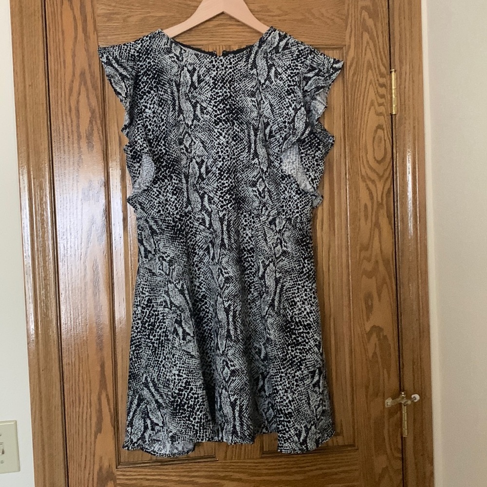 Snakeskin Print Dress with ruffled sleeves